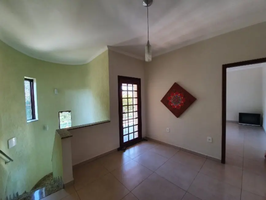 Foto 1 de Casa com 3 quartos à venda, 298m2 em Vila Paraíso, Mogi Guacu - SP