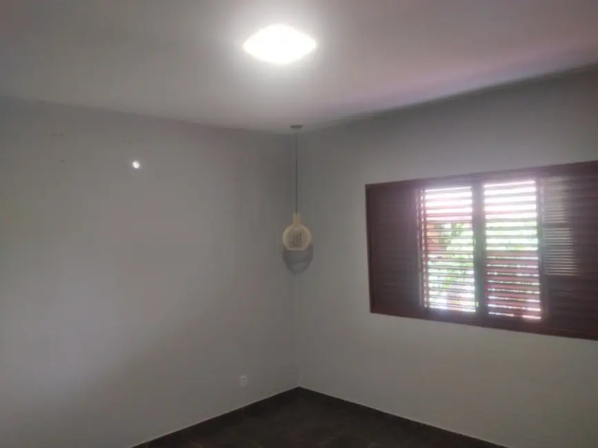 Foto 2 de Chácara com 1 quarto à venda, 120m2 em Jardim Santa Helena, Mogi Mirim - SP