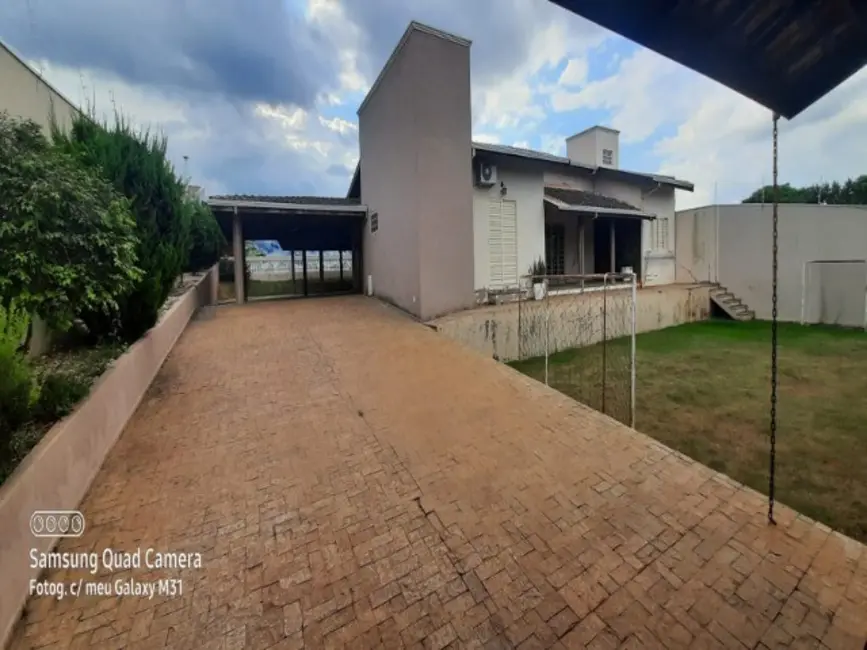 Foto 1 de Chácara com 5 quartos à venda, 480m2 em Estiva Gerbi, SP