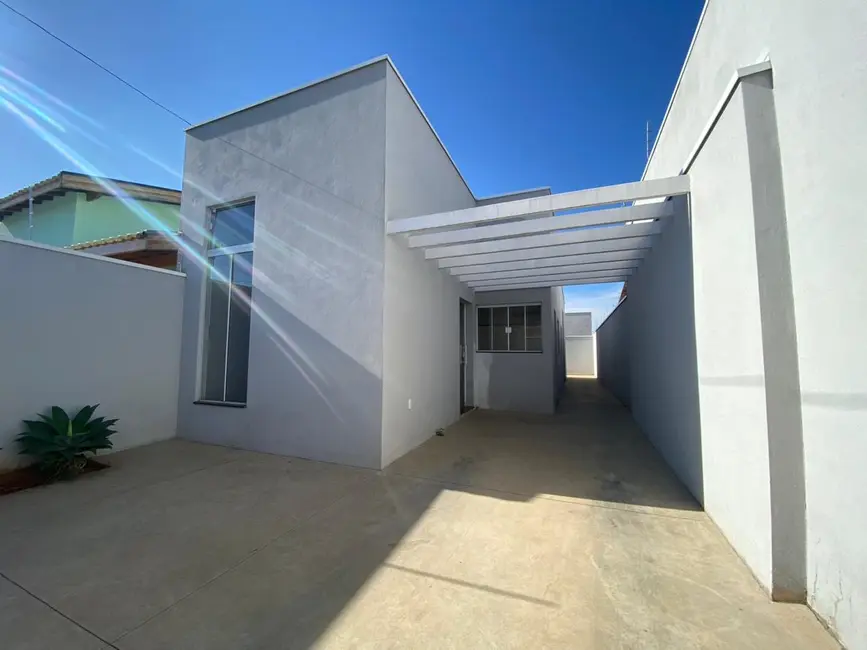Foto 1 de Casa com 3 quartos à venda, 75m2 em Parque Guainco, Mogi Guacu - SP