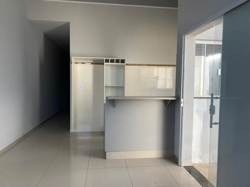 Foto 2 de Casa com 3 quartos à venda, 75m2 em Parque Guainco, Mogi Guacu - SP