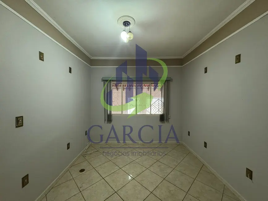 Foto 3 de Casa com 3 quartos à venda, 159m2 em Jardim Santa Marta, Mogi Guacu - SP