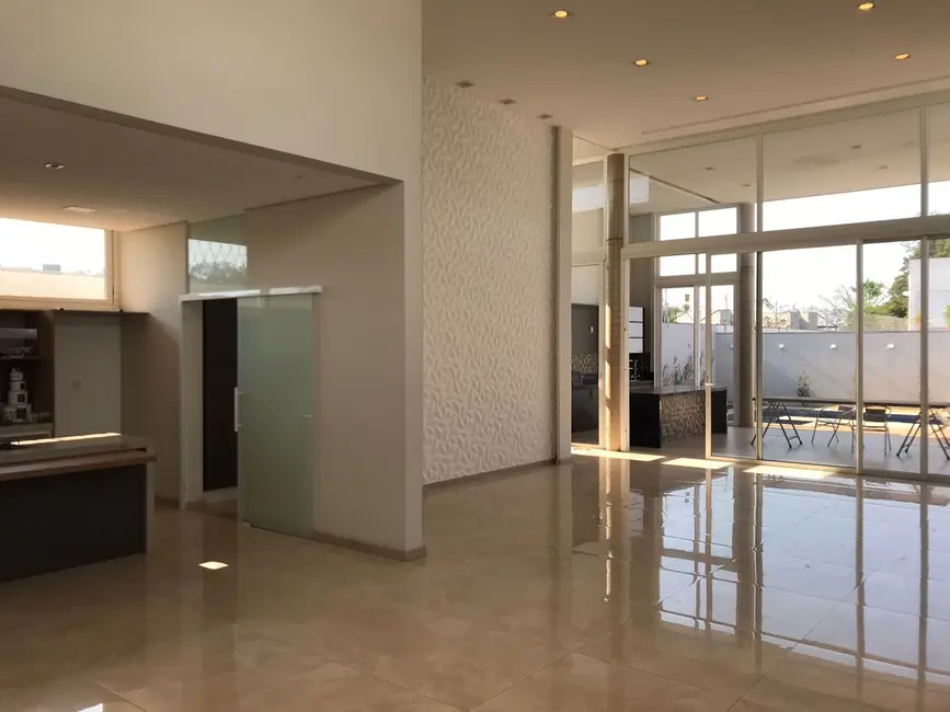 Foto 2 de Casa com 3 quartos à venda, 353m2 em Condomínio Residencial dos Jequitibás, Mogi Mirim - SP