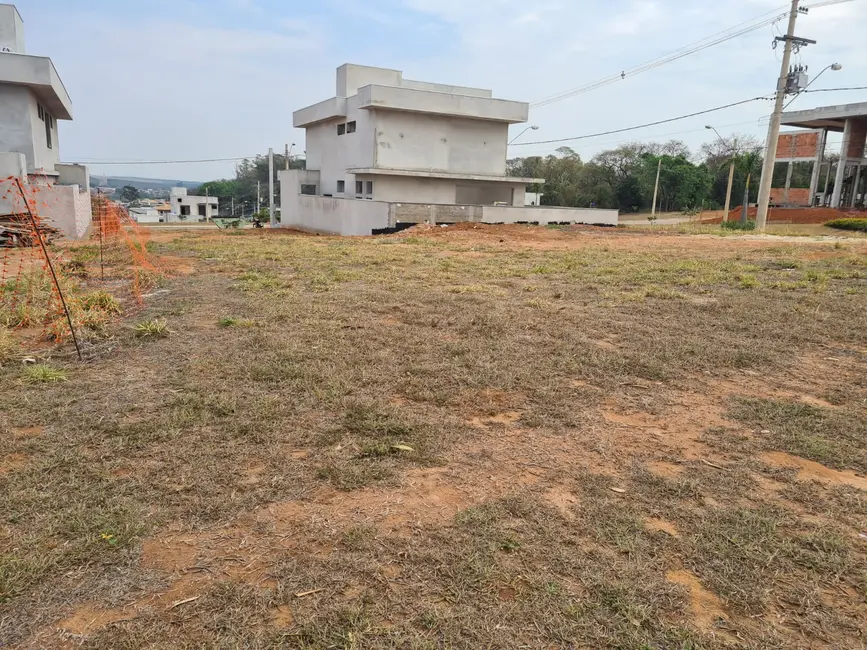 Foto 3 de Terreno / Lote à venda, 300m2 em Mogi Mirim - SP