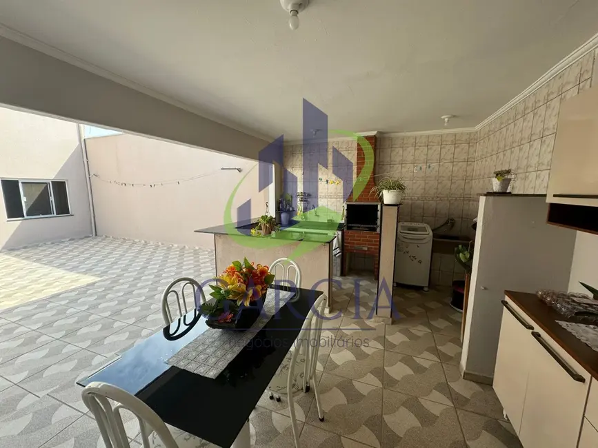 Foto 9 de Casa com 3 quartos à venda, 190m2 em Jardim Bandeirantes, Mogi Guacu - SP