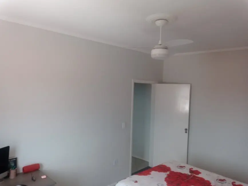 Foto 2 de Casa com 3 quartos à venda, 190m2 em Jardim Bandeirantes, Mogi Guacu - SP