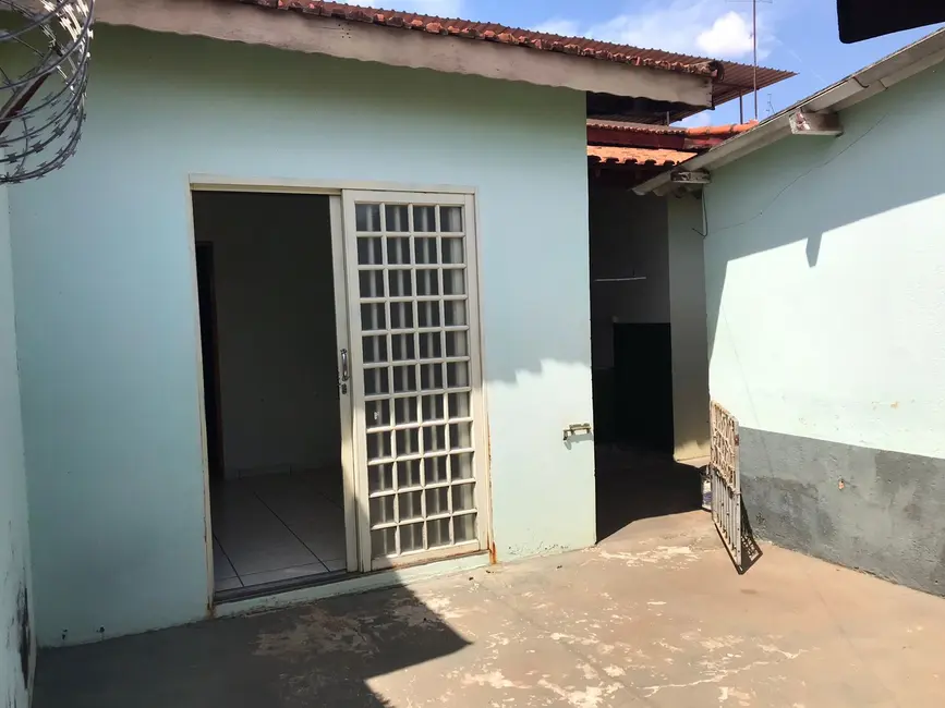 Foto 1 de Casa com 2 quartos à venda, 180m2 em Jardim Novo II, Mogi Guacu - SP