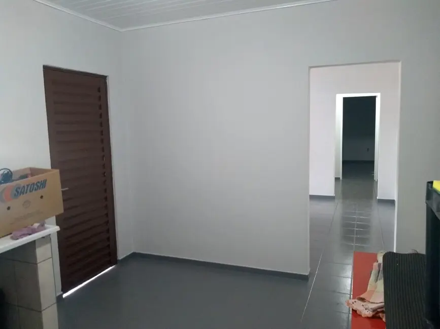Foto 2 de Casa com 3 quartos à venda, 380m2 em Chácara Santa Felicidade, Mogi Guacu - SP