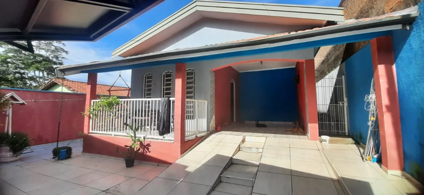 Foto 1 de Casa com 3 quartos à venda, 205m2 em Jardim Alvorada, Mogi Guacu - SP