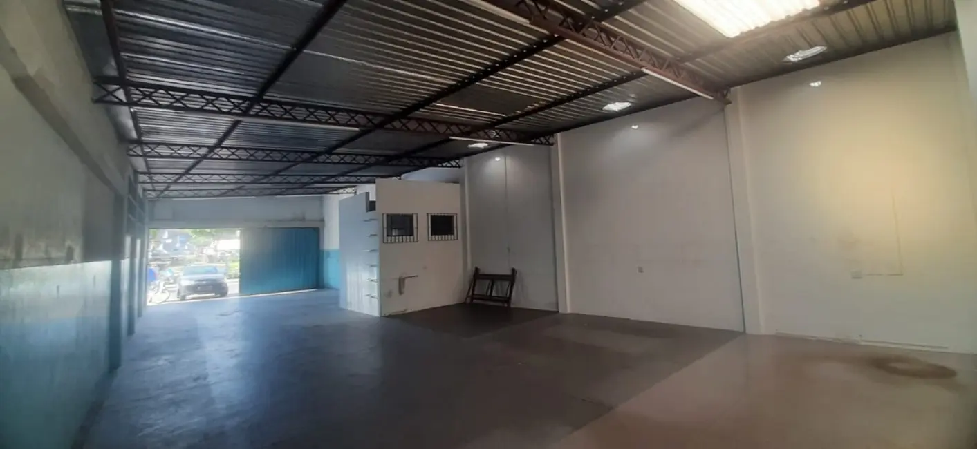 Foto 2 de Sala Comercial para alugar, 180m2 em Vila Pinheiro, Mogi Guacu - SP