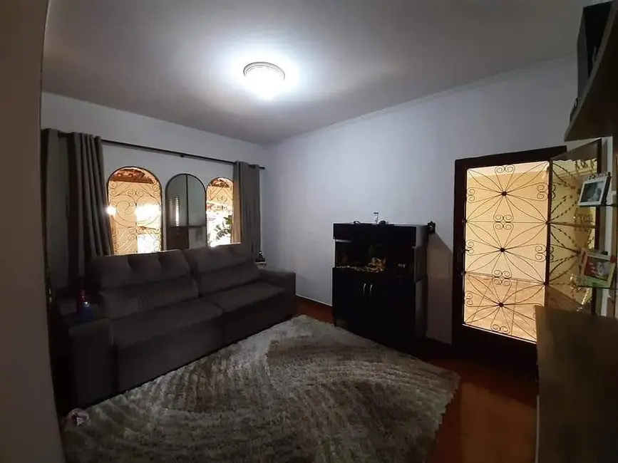 Foto 1 de Casa com 4 quartos à venda, 164m2 em Jardim Bandeirantes, Mogi Guacu - SP