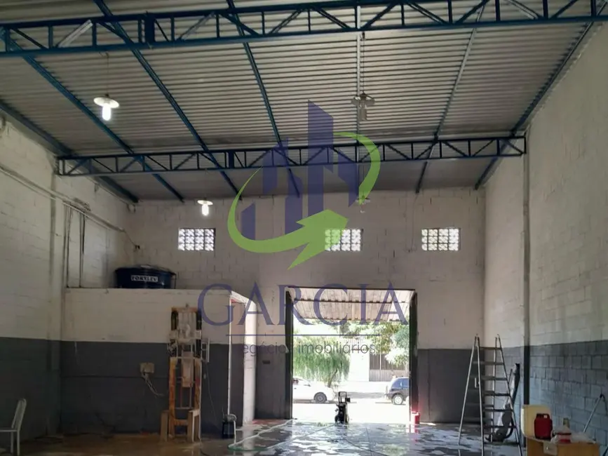 Foto 3 de Armazém / Galpão à venda, 272m2 em Mogi Guacu - SP