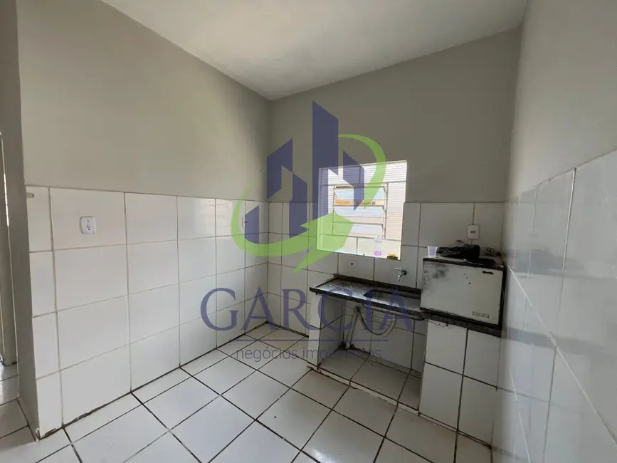 Casa com 2 quartos para alugar, 80m2 em Jardim Santo Antônio, Mogi Guacu - SP - imagem 9 Foto 9 de Casa com 2 quartos para alugar, 80m2 em Jardim Santo Antônio, Mogi Guacu - SP