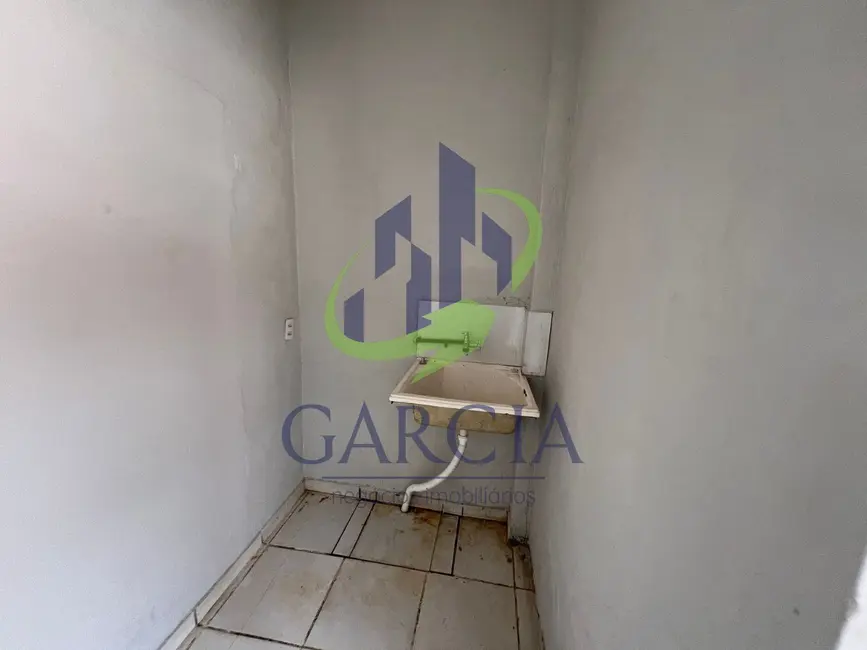 Casa com 2 quartos para alugar, 80m2 em Jardim Santo Antônio, Mogi Guacu - SP - imagem 5 Foto 5 de Casa com 2 quartos para alugar, 80m2 em Jardim Santo Antônio, Mogi Guacu - SP
