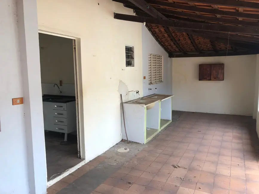Foto 1 de Casa com 3 quartos à venda, 120m2 em Jardim Ipê II, Mogi Guacu - SP