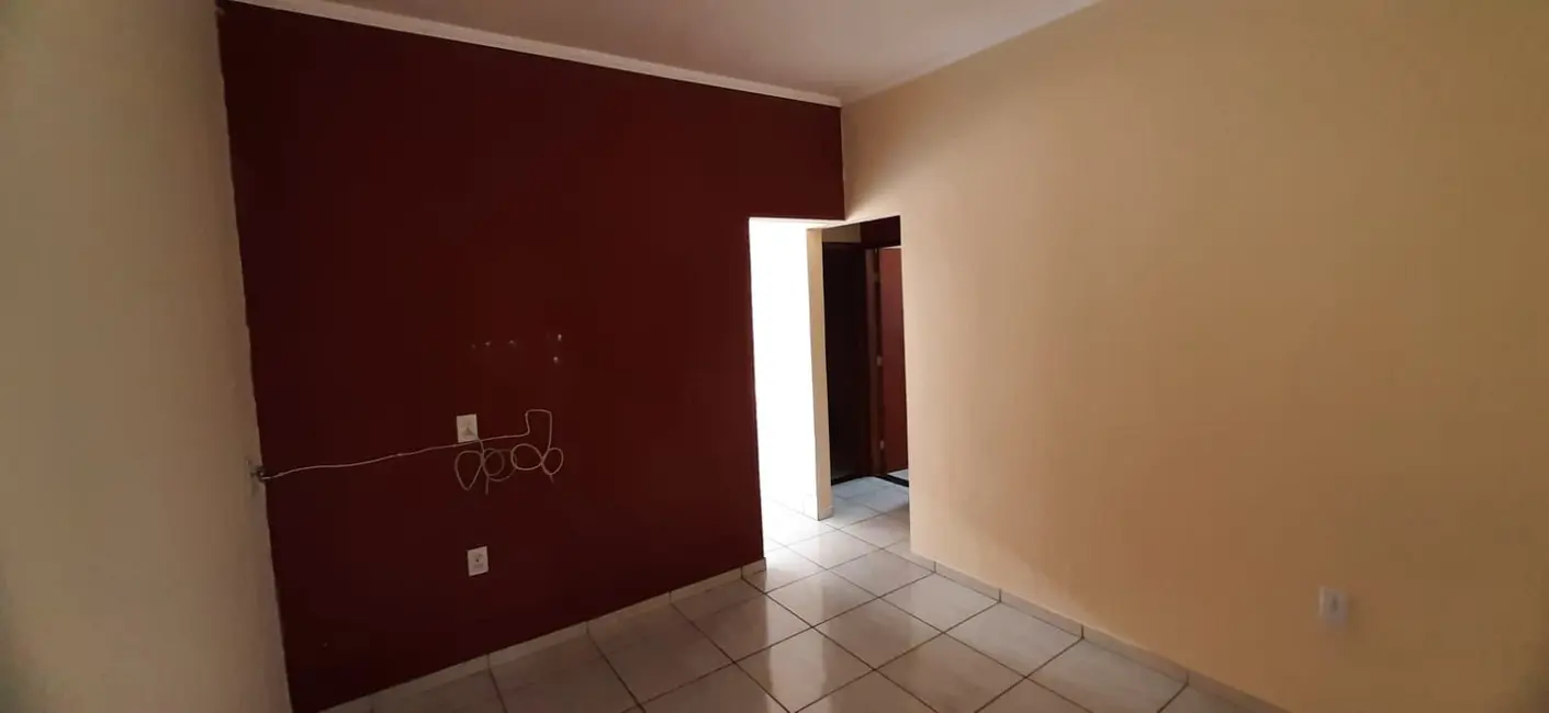 Foto 2 de Casa com 2 quartos à venda, 52m2 em Mogi Guacu - SP