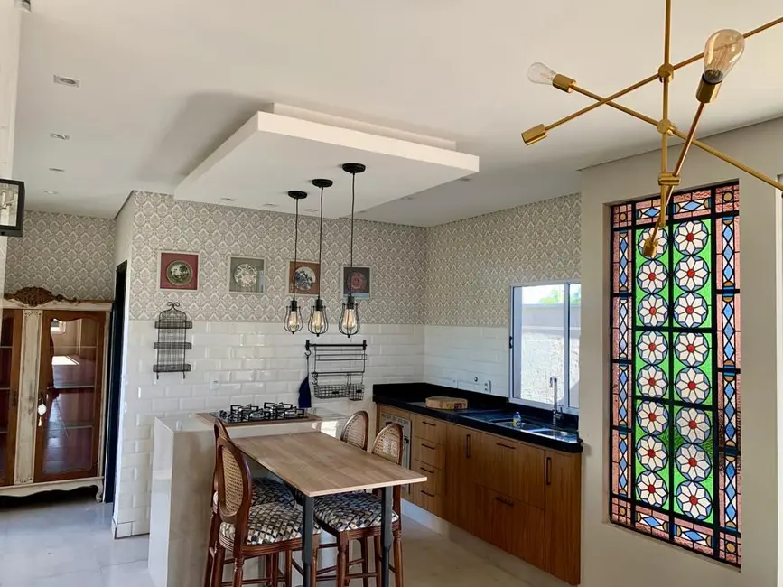 Foto 1 de Casa de Condomínio com 3 quartos à venda, 213m2 em Mogi Guacu - SP