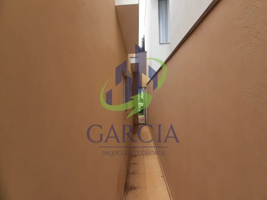 Foto 2 de Casa com 3 quartos à venda, 175m2 em Estiva Gerbi - SP