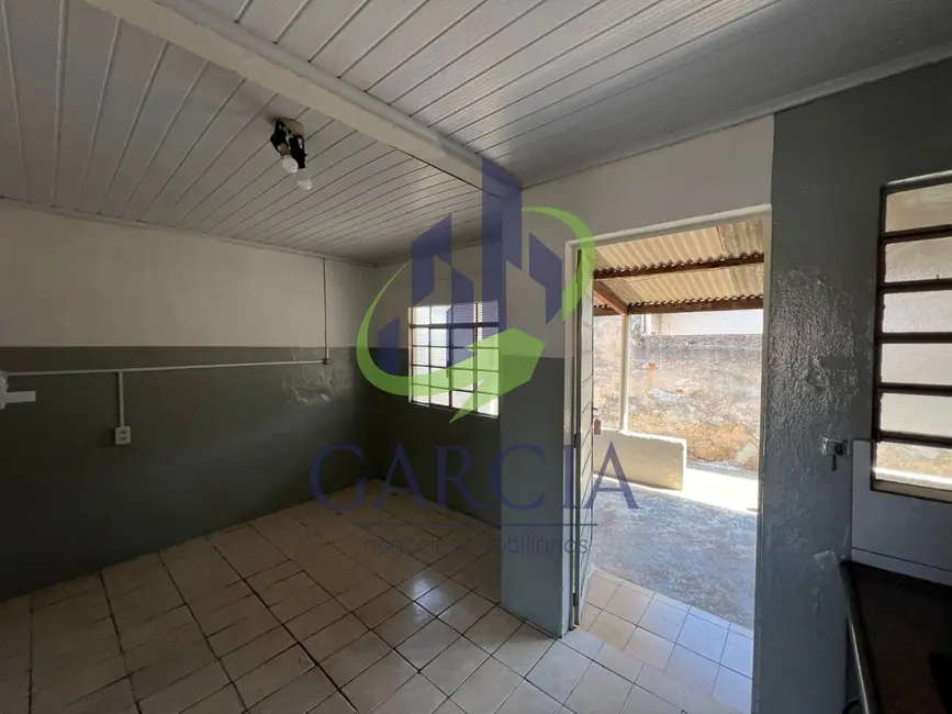 Foto 5 de Casa com 3 quartos à venda, 80m2 em Jardim Ipê II, Mogi Guacu - SP
