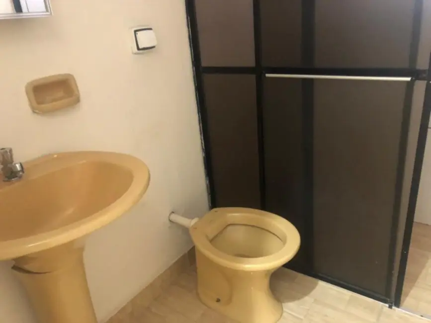 Foto 6 de Casa com 1 quarto para alugar, 80m2 em Jardim Presidente, Mogi Guacu - SP