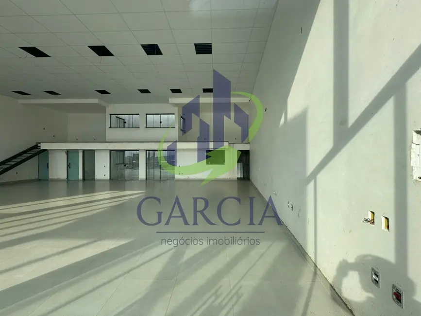 Foto 3 de Sala Comercial para alugar, 292m2 em Vila Pinheiro, Mogi Guacu - SP