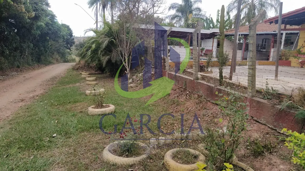 Foto 2 de Chácara com 3 quartos à venda, 280m2 em Chácaras Horizonte Azul, Mogi Guacu - SP