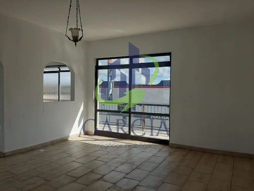 Foto 1 de Casa com 2 quartos para alugar, 186m2 em Centro, Mogi Mirim - SP