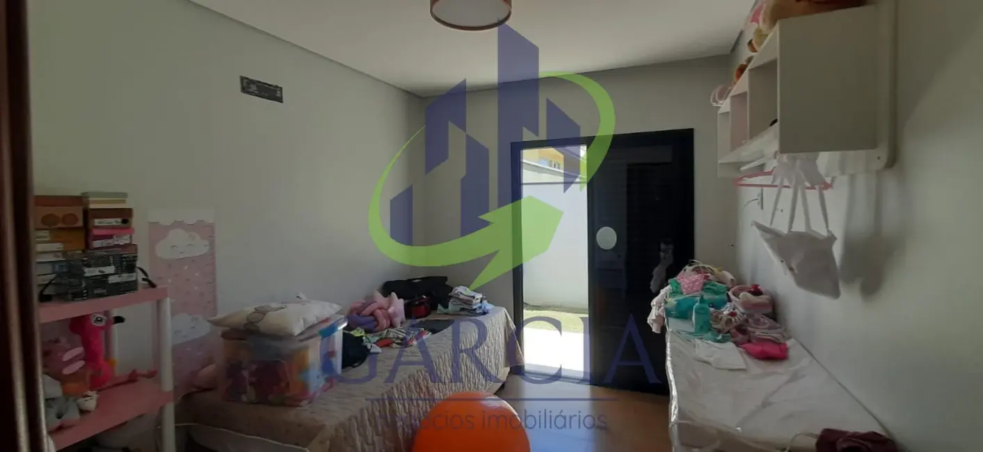 Foto 7 de Casa com 3 quartos à venda, 172m2 em Estiva Gerbi - SP