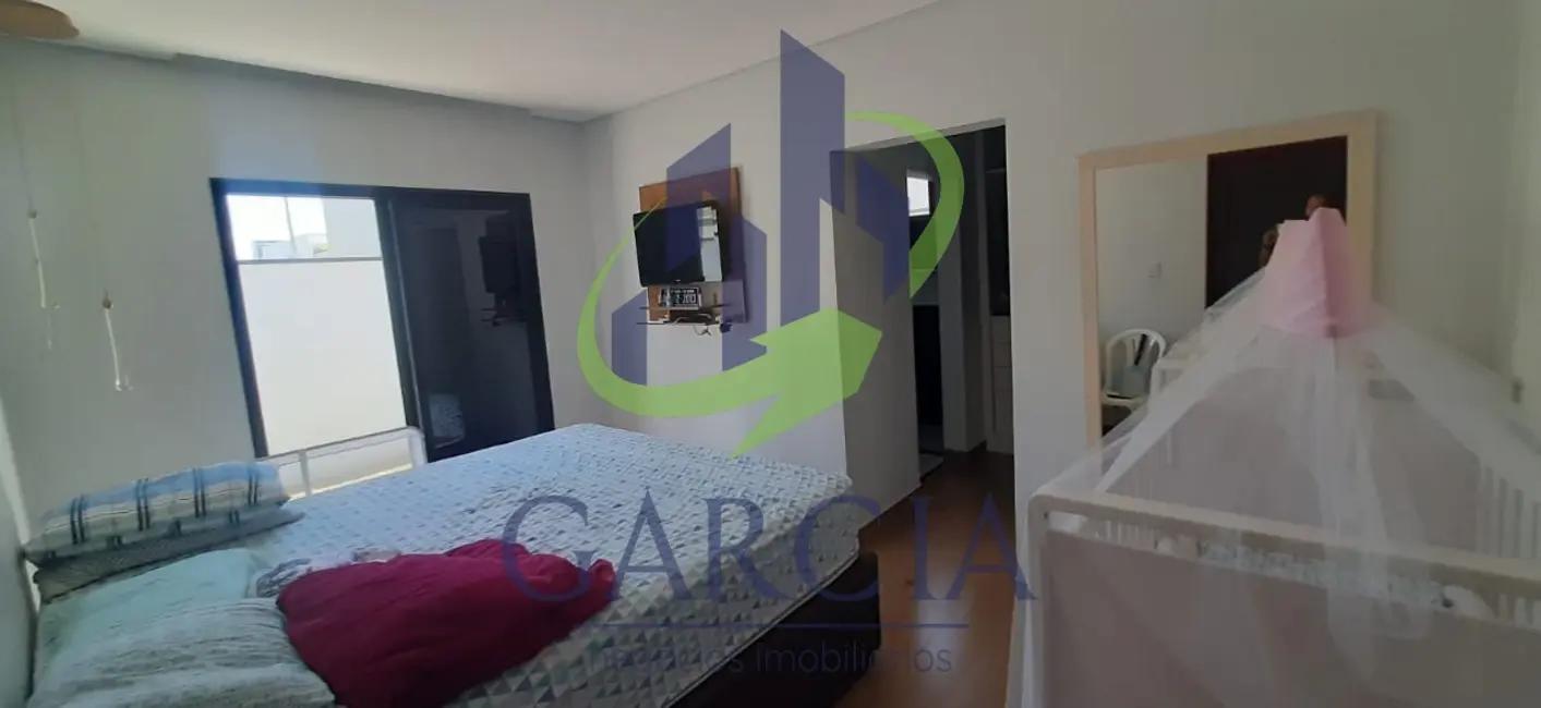 Foto 8 de Casa com 3 quartos à venda, 172m2 em Estiva Gerbi - SP