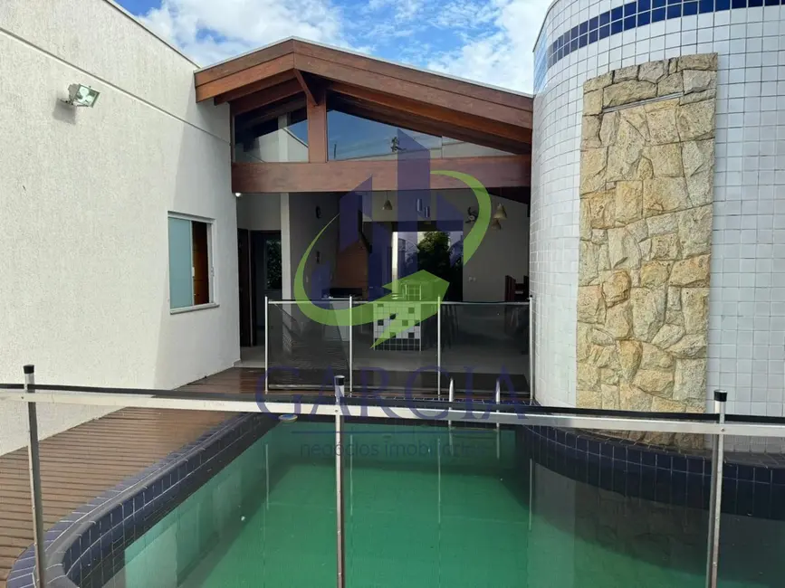 Foto 1 de Casa com 7 quartos à venda, 251m2 em Vila São Carlos, Mogi Guacu - SP