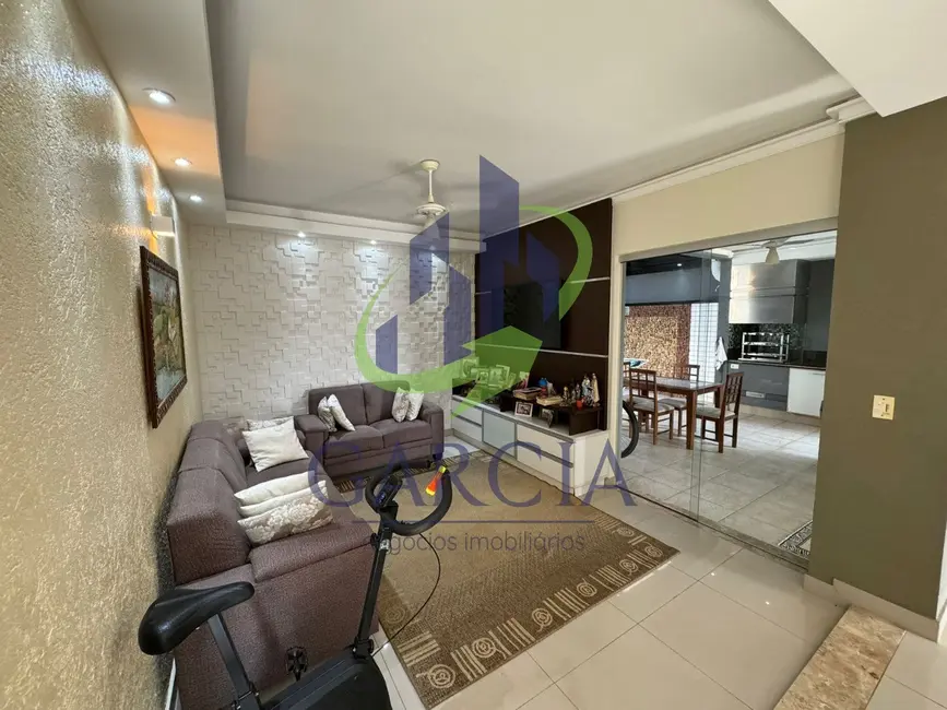 Foto 2 de Casa com 4 quartos à venda, 196m2 em Jardim Santa Mônica II, Mogi Guacu - SP