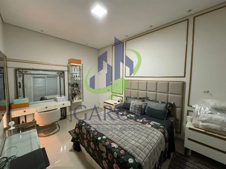 Foto 5 de Casa com 3 quartos à venda, 210m2 em Residencial Village da Serra, Mogi Guacu - SP