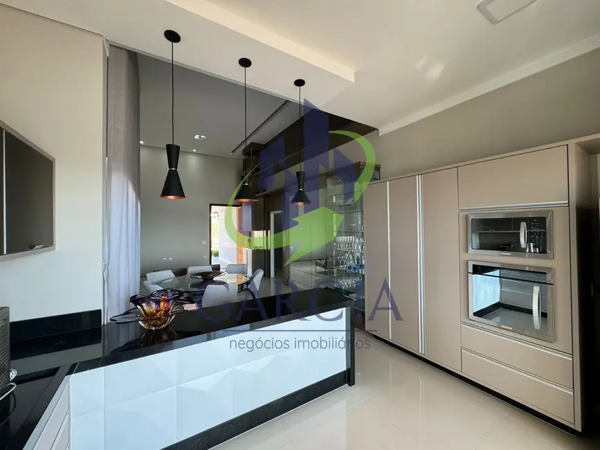 Foto 6 de Casa com 3 quartos à venda, 210m2 em Residencial Village da Serra, Mogi Guacu - SP