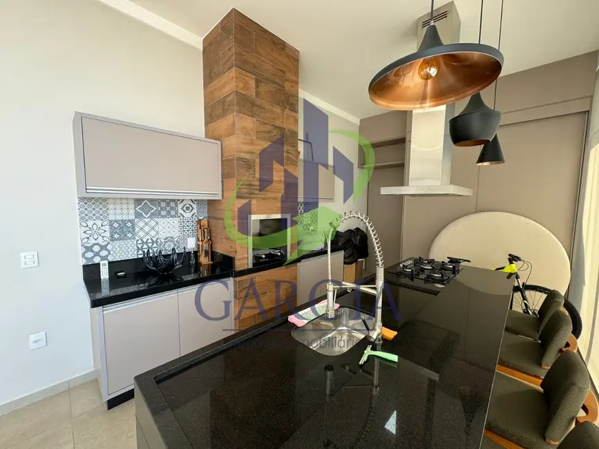 Foto 3 de Casa com 3 quartos à venda, 210m2 em Residencial Village da Serra, Mogi Guacu - SP