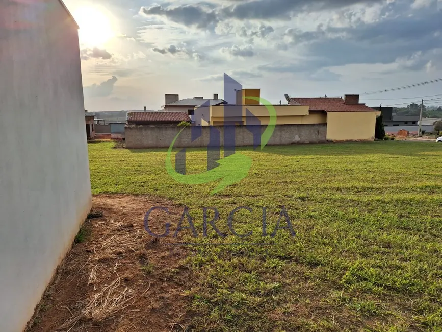 Foto 2 de Terreno / Lote à venda, 330m2 em Estiva Gerbi - SP
