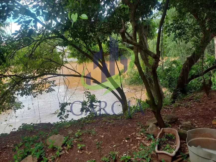 Foto 2 de Casa com 3 quartos à venda e para alugar, 220m2 em Vila Paraíso, Mogi Guacu - SP
