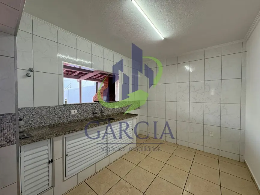 Foto 9 de Casa com 3 quartos para alugar, 250m2 em Jardim Centenário, Mogi Guacu - SP