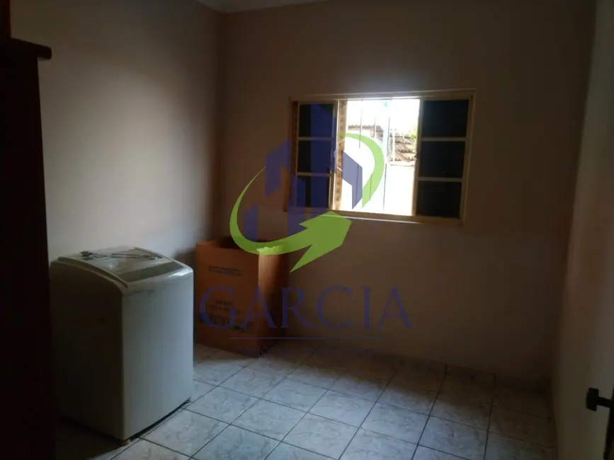 Foto 2 de Casa com 2 quartos à venda, 140m2 em Jardim Santo Antônio, Mogi Guacu - SP