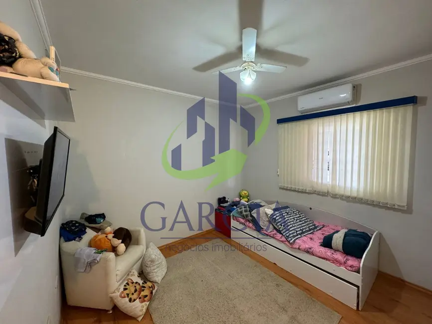 Foto 9 de Casa com 3 quartos à venda, 197m2 em Jardim Hermínio Bueno, Mogi Guacu - SP