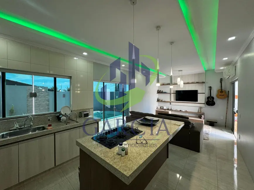 Foto 2 de Casa com 3 quartos à venda, 125m2 em Jardim Cristina, Mogi Guacu - SP