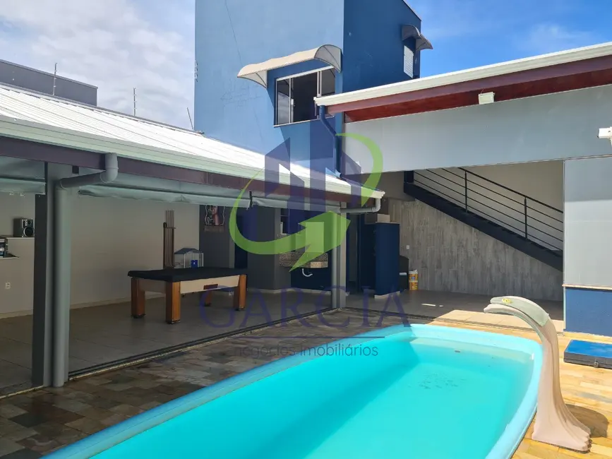 Chácara com 1 quarto à venda, 163m2 em Jardim Santa Cruz, Mogi Guacu - SP - imagem 1 Foto 1 de Chácara com 1 quarto à venda, 163m2 em Jardim Santa Cruz, Mogi Guacu - SP