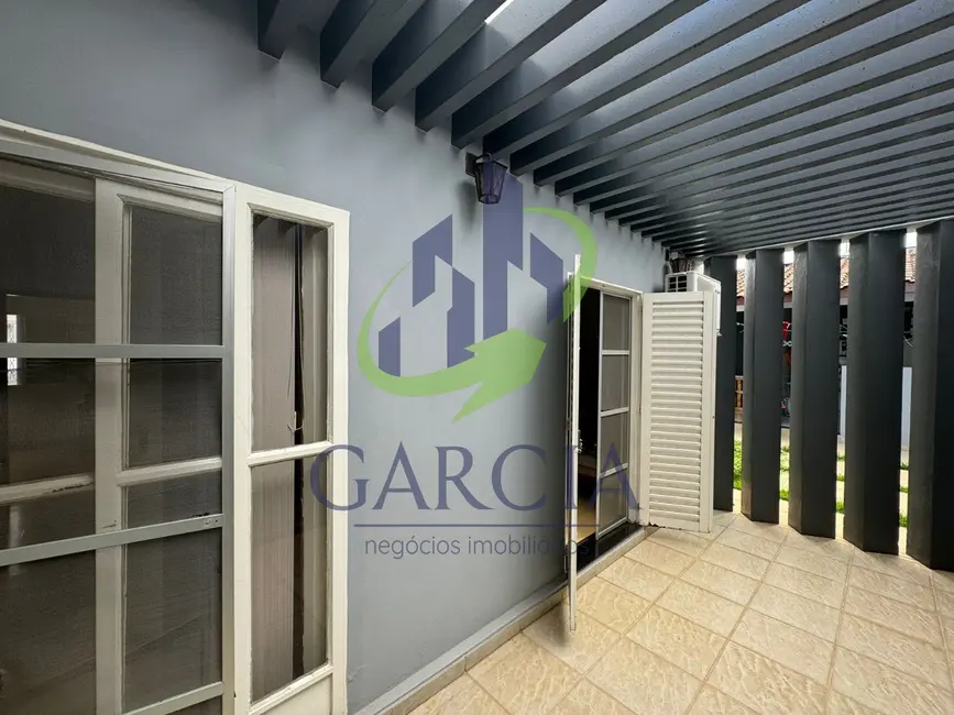 Foto 4 de Casa com 4 quartos à venda, 360m2 em Jardim Santo Antônio, Mogi Guacu - SP