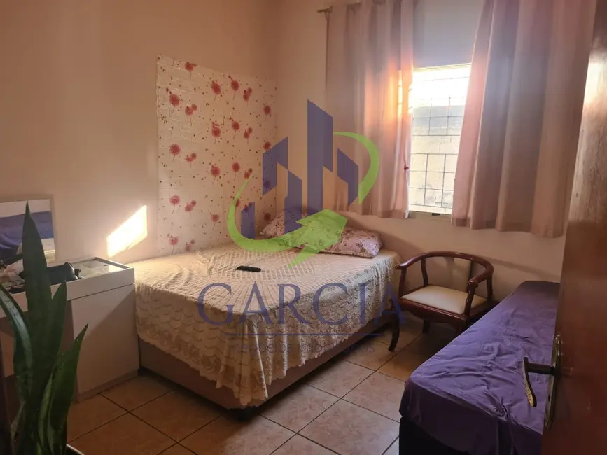 Foto 9 de Casa com 3 quartos à venda, 225m2 em Jardim Santo Antônio, Mogi Guacu - SP