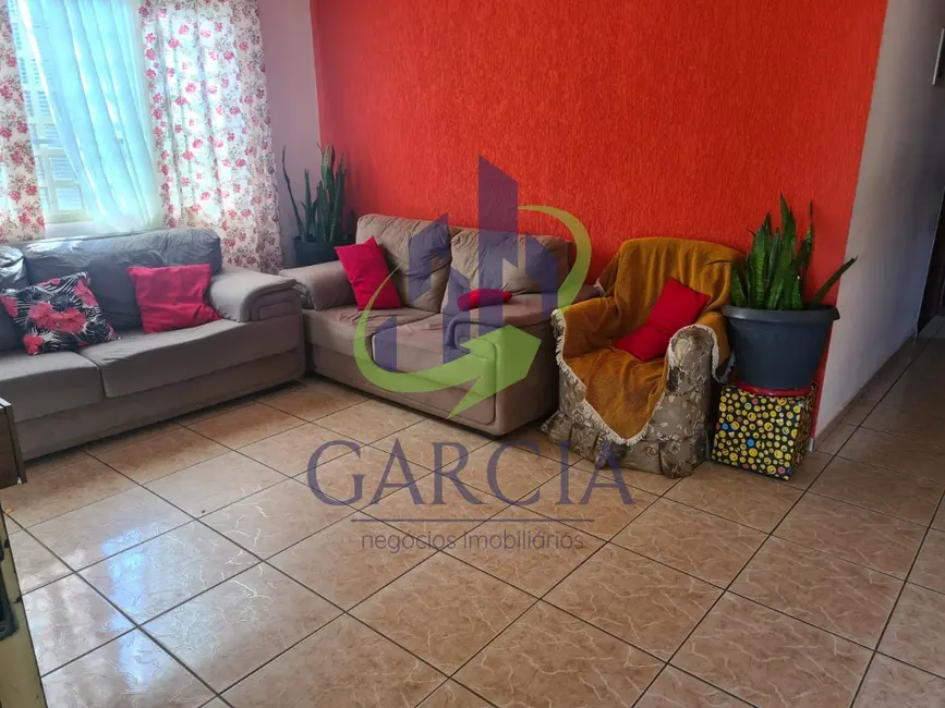 Foto 1 de Casa com 3 quartos à venda, 225m2 em Jardim Santo Antônio, Mogi Guacu - SP