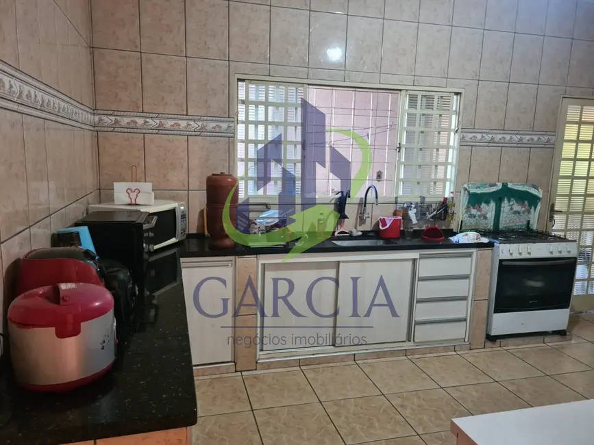 Foto 5 de Casa com 3 quartos à venda, 225m2 em Jardim Santo Antônio, Mogi Guacu - SP