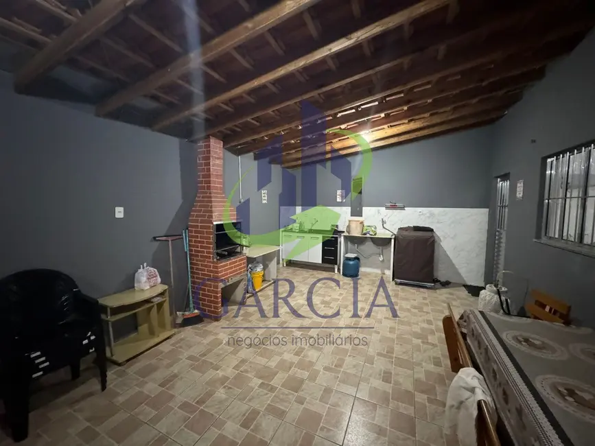 Foto 1 de Casa com 3 quartos à venda, 140m2 em Estiva Gerbi - SP