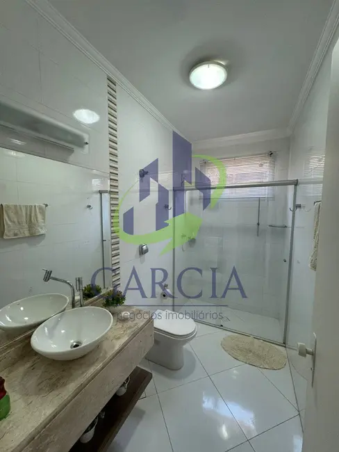 Foto 8 de Casa com 3 quartos à venda, 181m2 em Jardim Maria Mendes, Mogi Guacu - SP