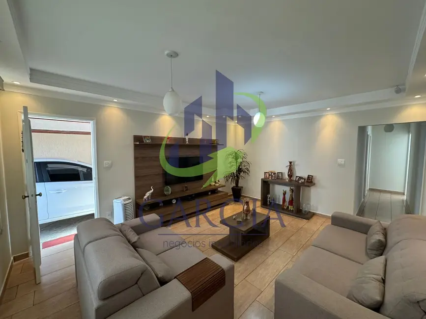 Foto 5 de Casa com 3 quartos à venda, 181m2 em Jardim Maria Mendes, Mogi Guacu - SP