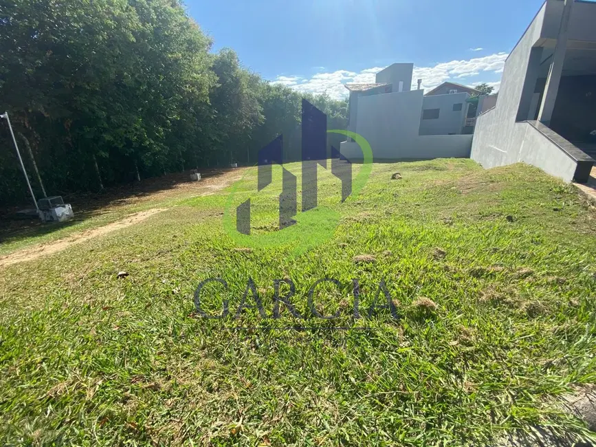 Foto 1 de Terreno / Lote à venda, 300m2 em Mogi Guacu - SP