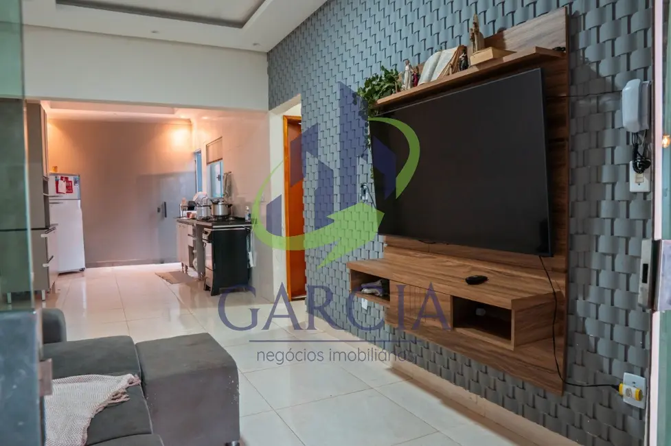 Foto 2 de Casa com 3 quartos à venda, 110m2 em Jardim Santa Cruz, Mogi Guacu - SP